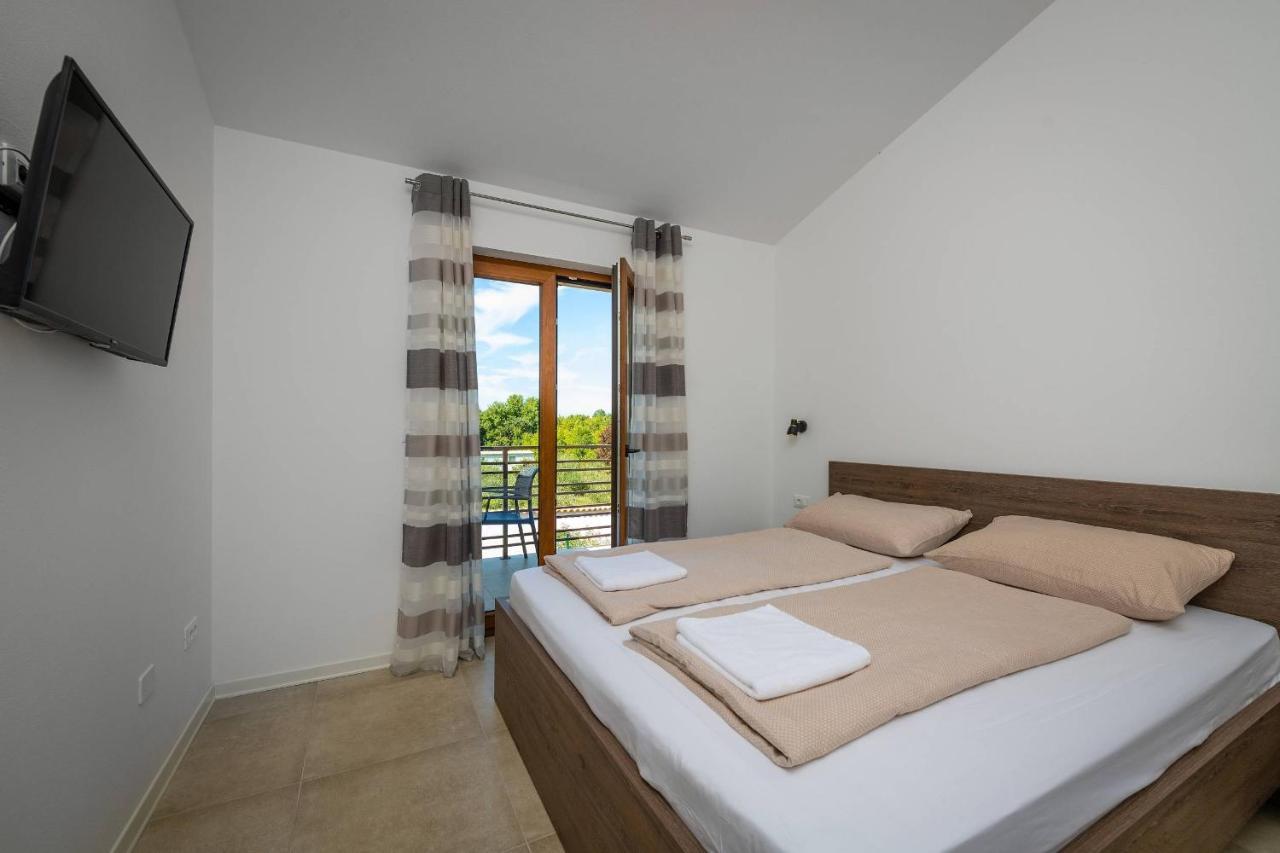 Holiday House Luca Poreč Dış mekan fotoğraf