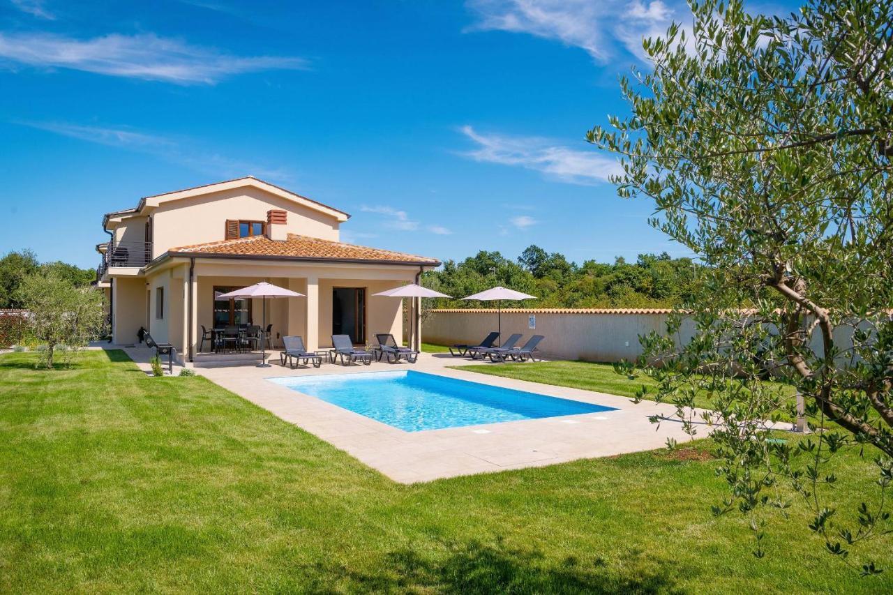Holiday House Luca Poreč Dış mekan fotoğraf