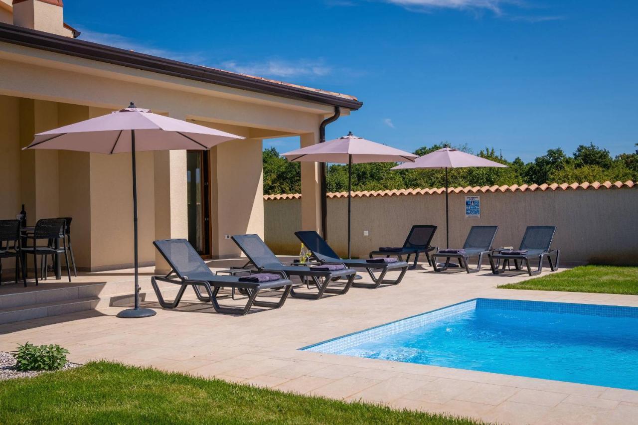 Holiday House Luca Poreč Dış mekan fotoğraf